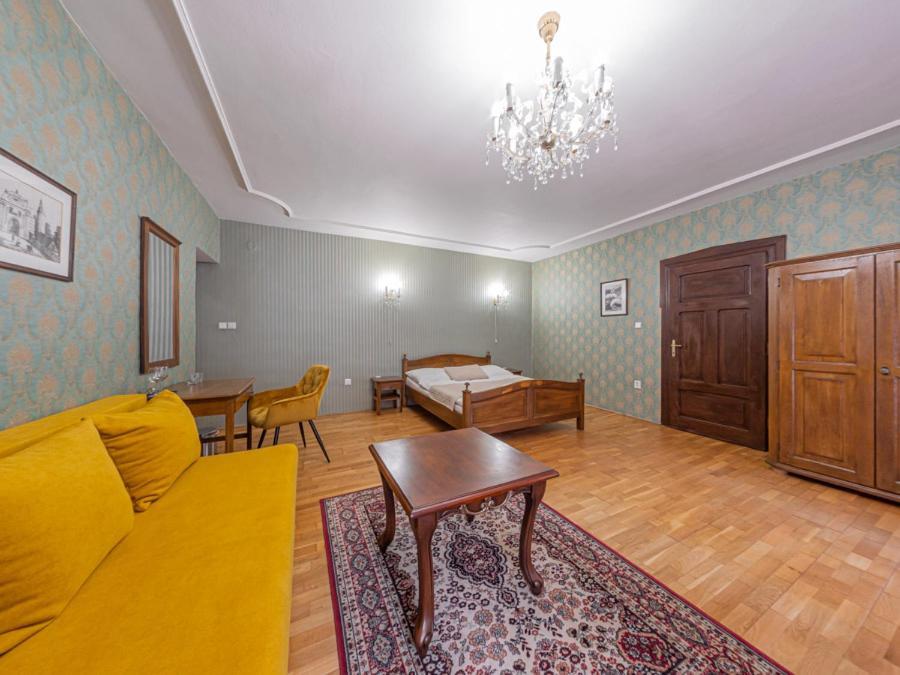 Hotel Salamander - Garni Banská Štiavnica Exterior foto